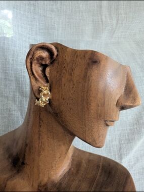 Yves Saint Laurent Gold Chain Link Hoop Clip Earrings Vintage